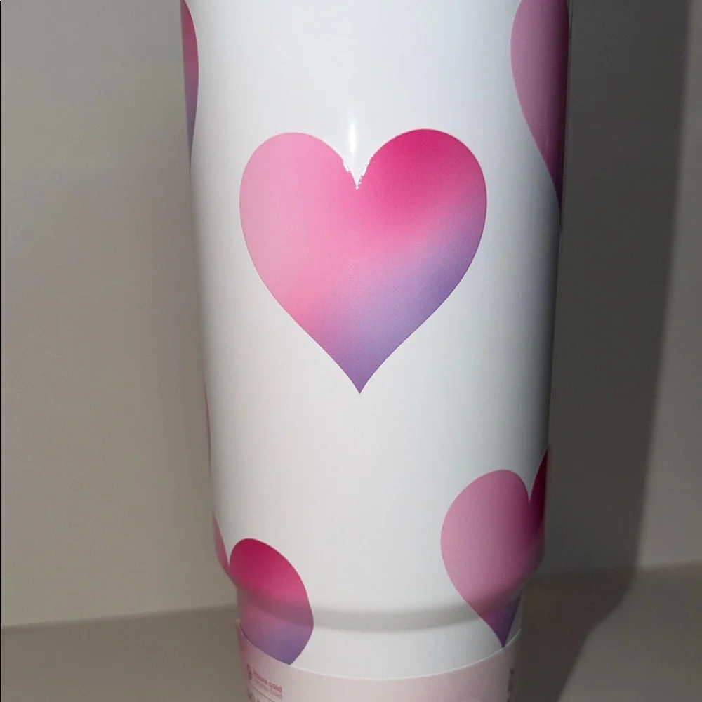 NWT Stanley Target Exclusive 30oz Quencher H2.0 White Pink Hearts